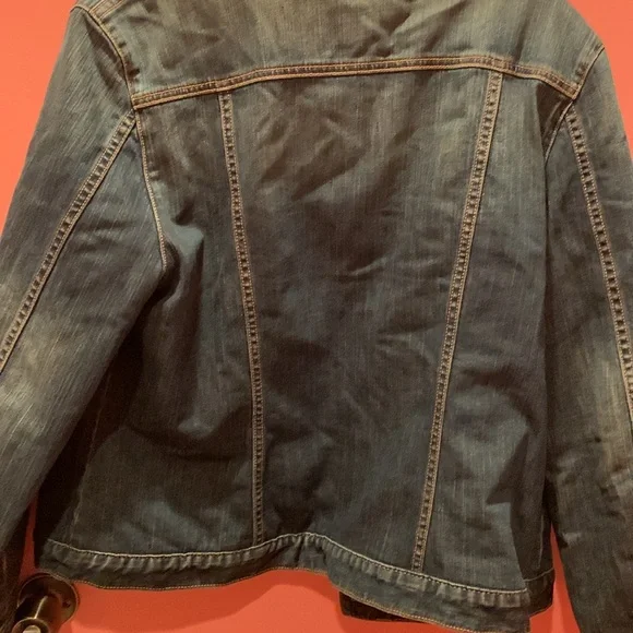 GAP Dark Blue Jean Jacket with Multicolor Inner Lining - Picture 6 of 11